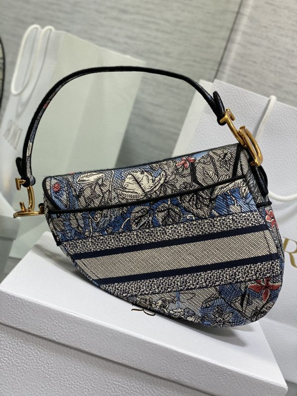 Dior - Saddle Bag