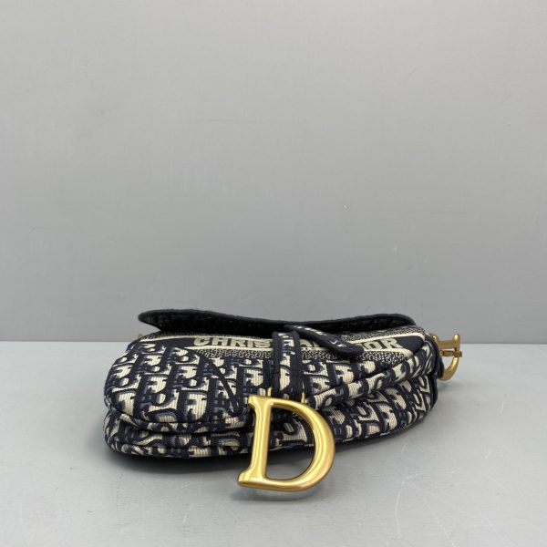 Dior - Saddle Bag