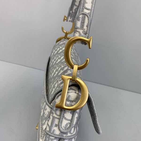 Dior - Saddle Bag