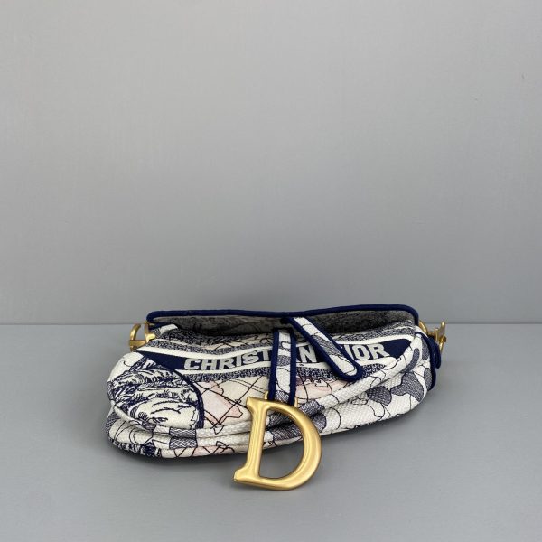 Dior - Saddle Bag